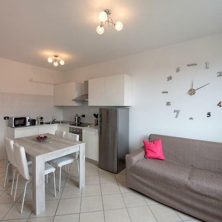 Be Lake Apartment Baveno Exteriér fotografie