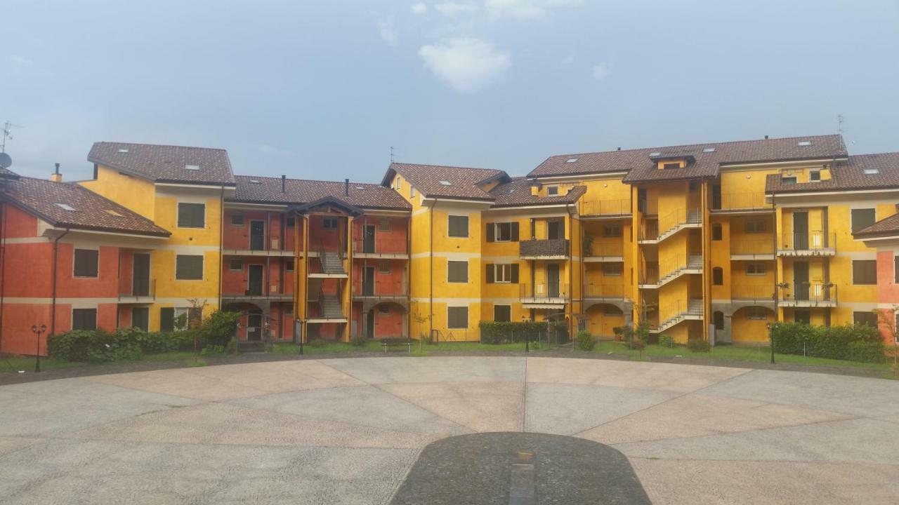 Be Lake Apartment Baveno Exteriér fotografie